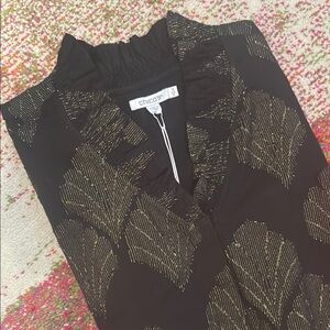 Chico's Black Top with Gold Leaf Pattern. NWT